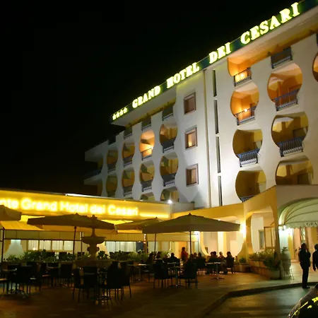 Grand Dei Cesari ホテル 4*