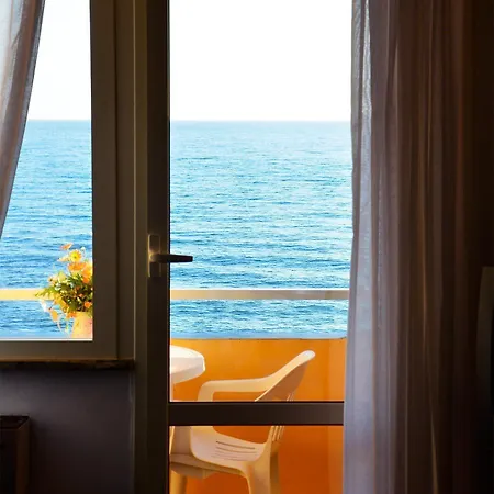 Hotell Grand Dei Cesari Anzio