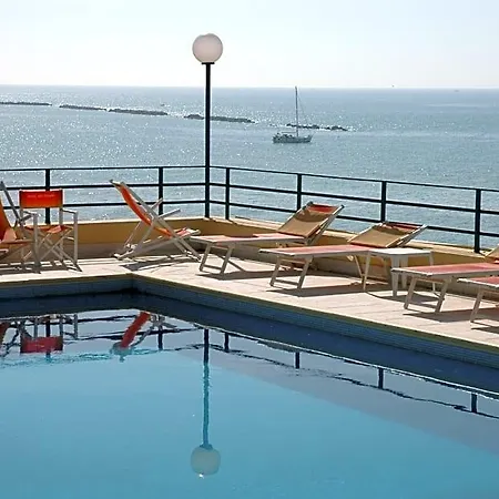 Grand Dei Cesari Hotel Anzio