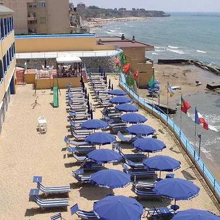 Grand Dei Cesari 4* Anzio