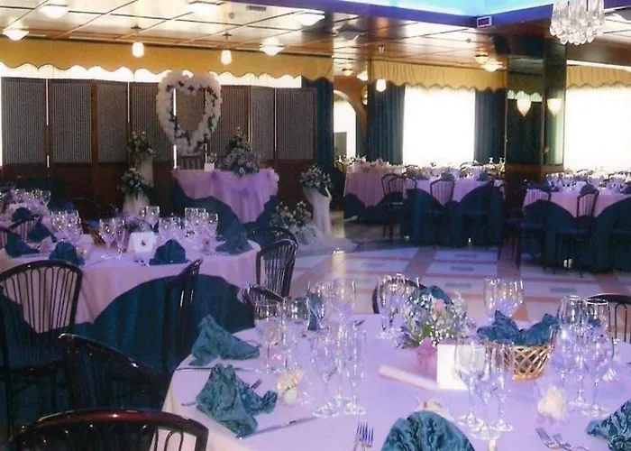 Hotel Grand Dei Cesari 4*